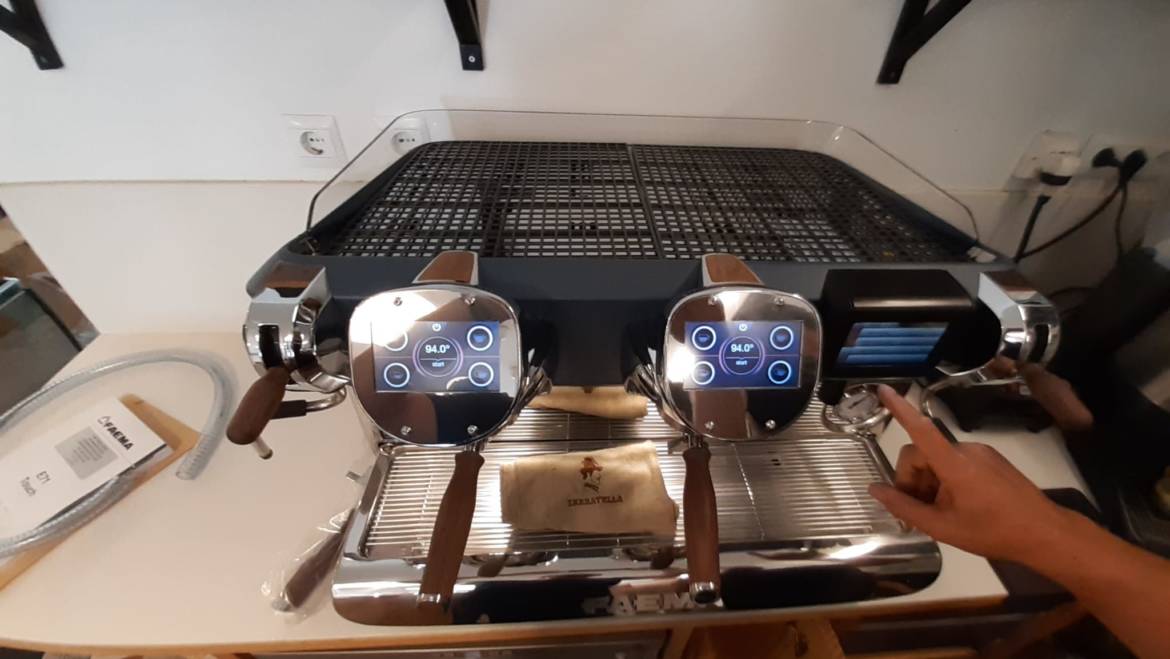 Tres máquinas de café, tres necesidades