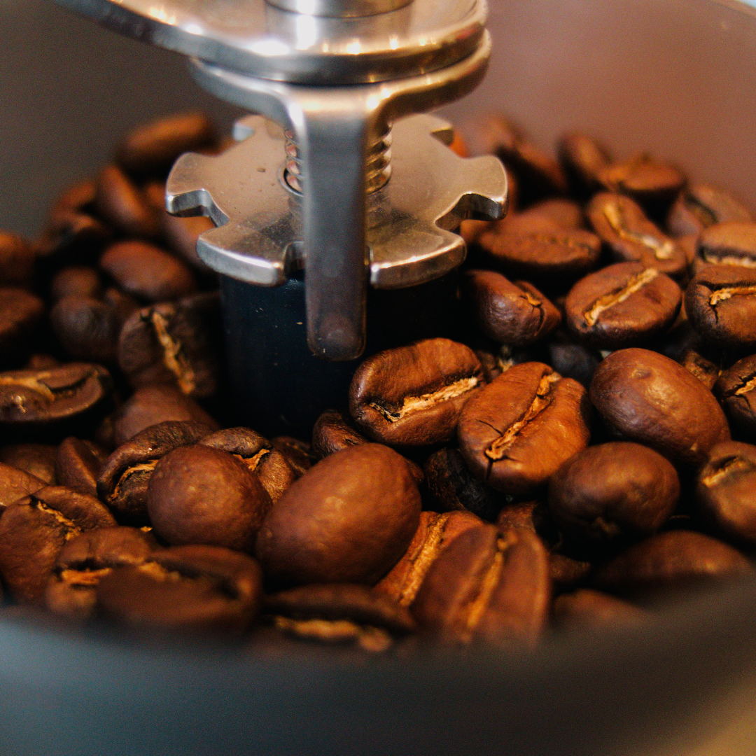 ¿Cada cuánto se debe limpiar tu máquina espresso?